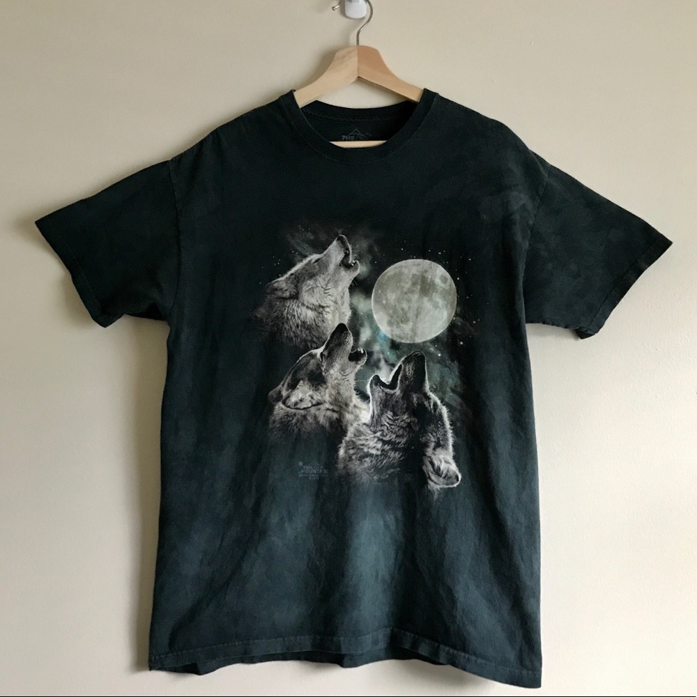 Vintage The Mountain Wolves & Moon Shirt